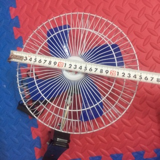Quạt chân tẩu oto 24v