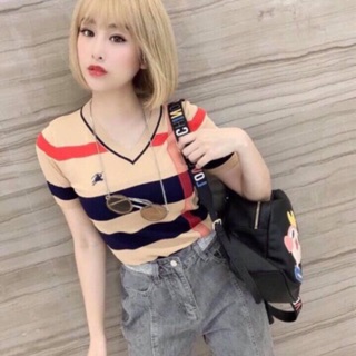 Áo len Mongtogi kẻ cổ tim so kiu