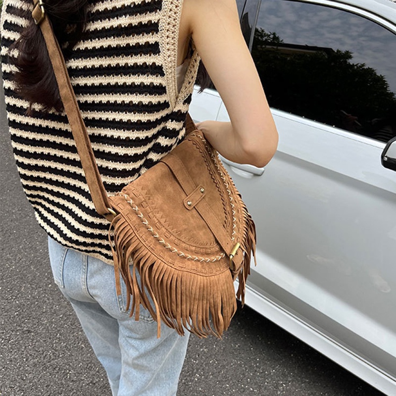 Túi đeo chéo IELGY cỡ lớn phối tua rua phong cách retro thời trang cho nữ