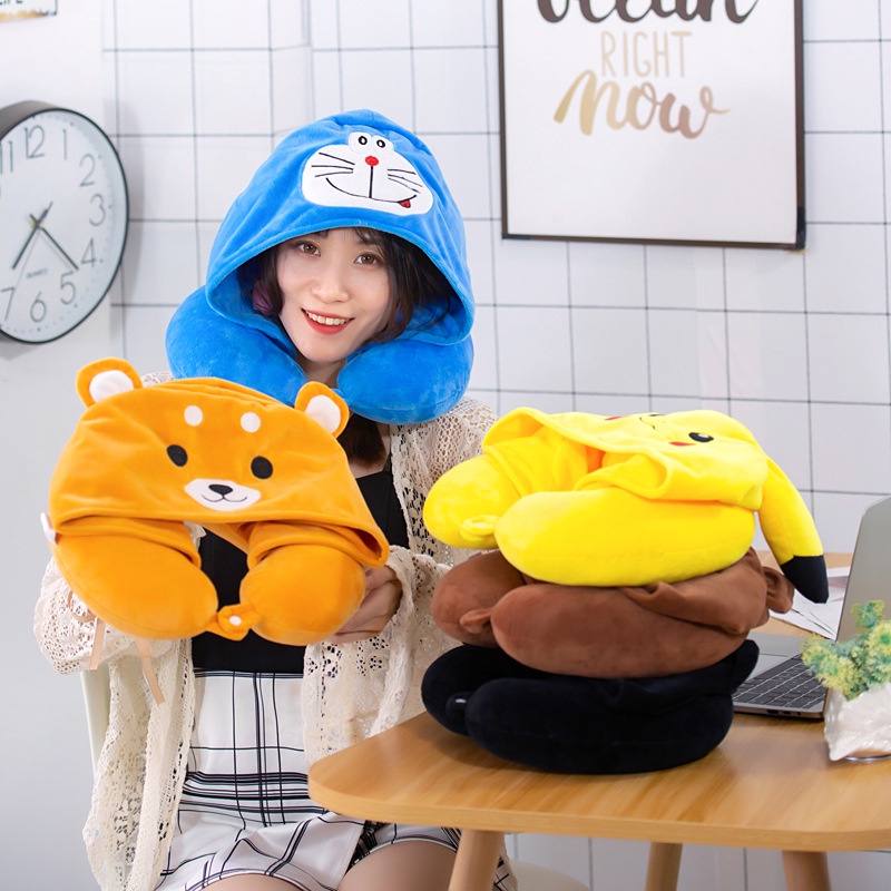 Gối Chữ U Có Mũ Trùm Đầu Hình Doraemon / Pikachu / Kumamon / Gấu Nâu Thêu Logo Hoạt Hình Dành Cho Học Sinh / Văn Phòng