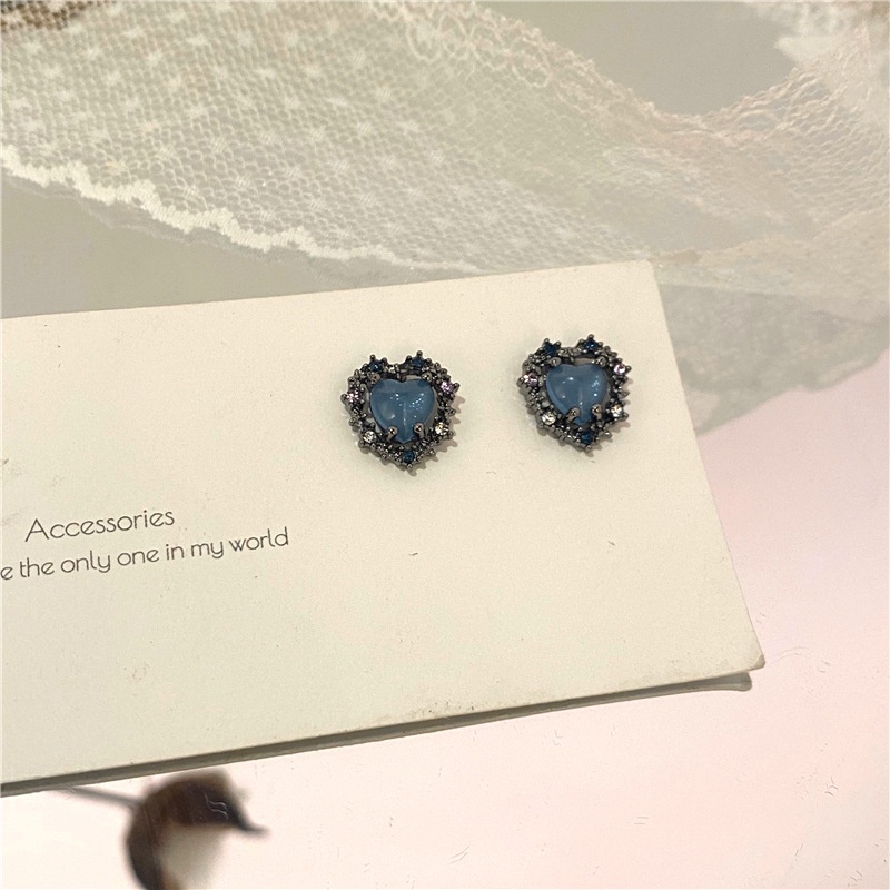 Khuyên Tai Hình Trái Tim Phong Cách Retro Thời Trang Mới 2022