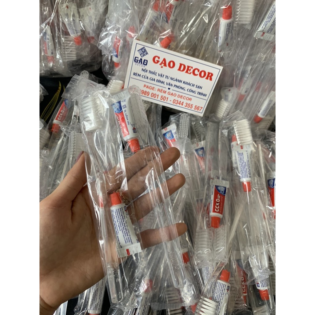 Bàn chải kèm kem đánh răng cho nhà nghỉ khách sạn , túi 100 cái
