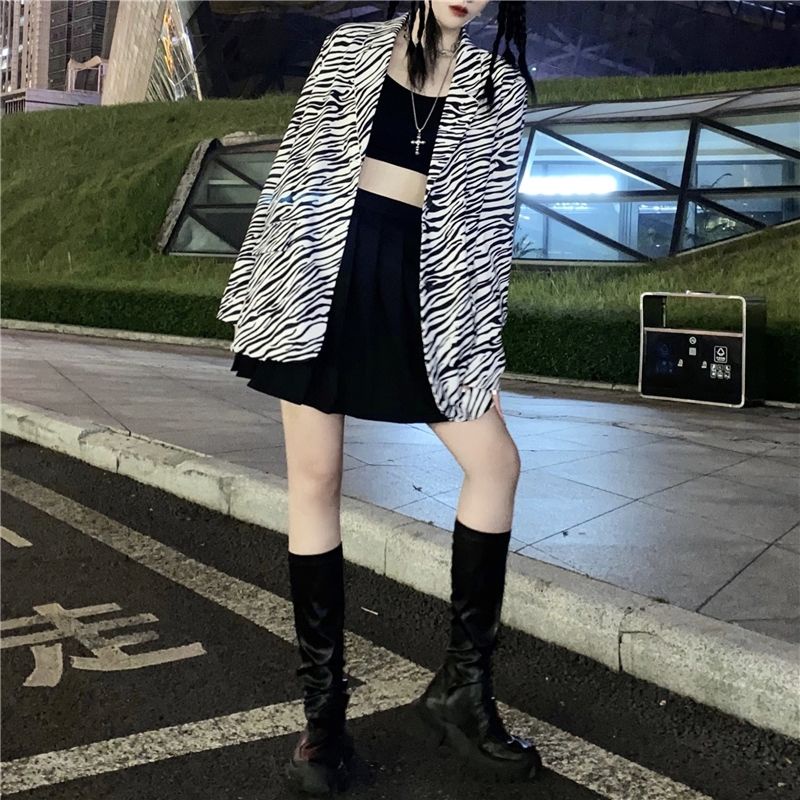 Áo khoác blazer tay dài kẻ sọc ngựa vằn phong cách Hàn Quốc cho nữ | BigBuy360 - bigbuy360.vn