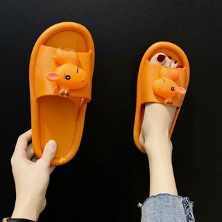 Dép lỗ đi thoáng chân siêu kute.màu ngẫu nhiên