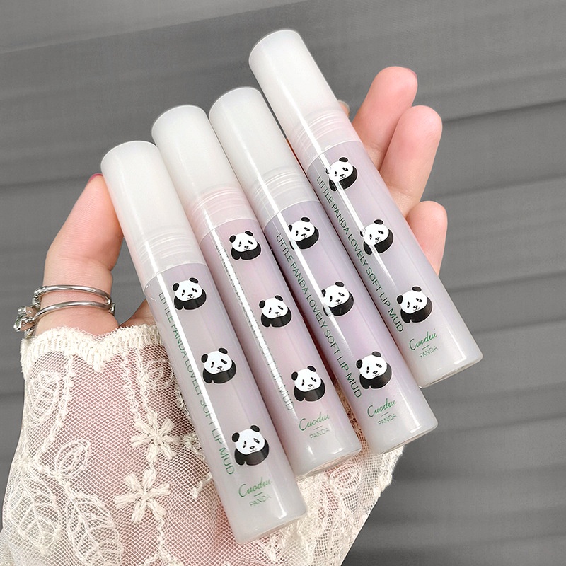 Son Môi Dưỡng Ẩm Nhung Mịn Hình Gấu Trúc Nhỏ Dễ Thương