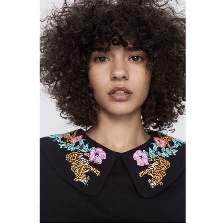 Áo Z.a.r.a Cổ Sen Thêu Hoa