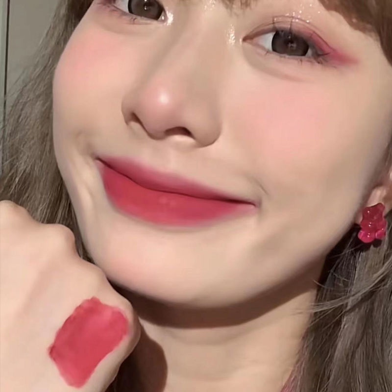 son kem lì Herorange vỏ đám mây trong suốt Siêu Xinh Chất Mềm Và Mịn Môi YR