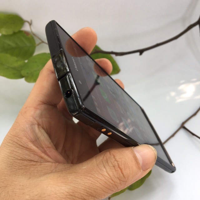 ĐỐT KHO Điện thoại xách tay Nhật Kyocera Kyv34 màn 5 inch ram 2Gb+16Gb XẢ HÀNG