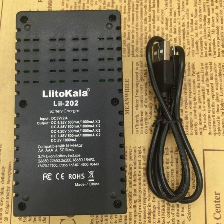 Bộ Sạc Pin Liitokala Lii-202, 2 khe sạc được nhiều loại Pin 26650, 22650, 18650, 18490, 18350, 17670, AA, AAA...