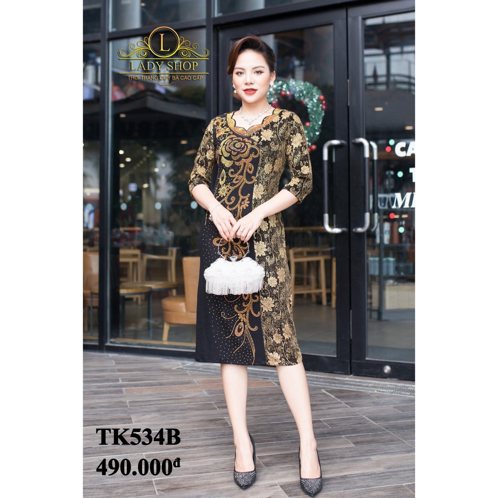 Đầm trung niên Ladyshop - Đầm thun nhũ đỏ chia khoang hoa dây đá TK534 | BigBuy360 - bigbuy360.vn