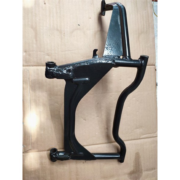 CHÂN GIỮA XỊN BÓC LEAD110