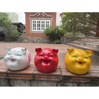 Lợn tiết kiệm mắt híp