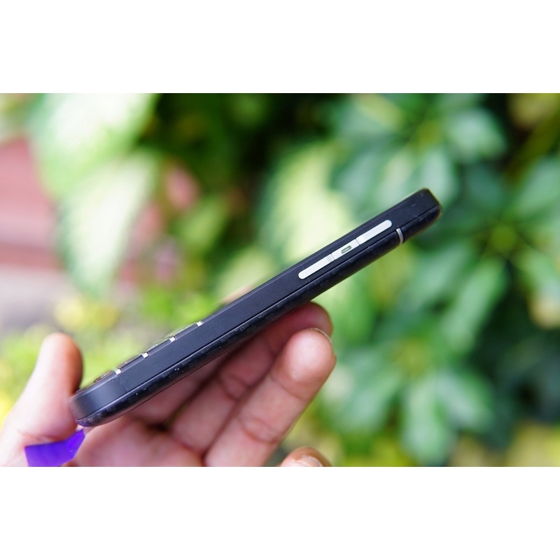 Điện Thoại BlackBerry Q10 Nguyên Bản
