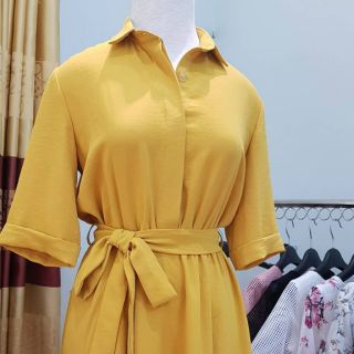 Váy xoè thắt nơ eo