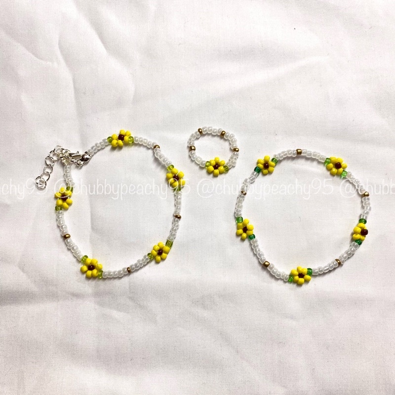 Nhẫn, vòng tay hạt cườm hoa hướng dương xinh xắn, dễ thương - sunflower beads handmade