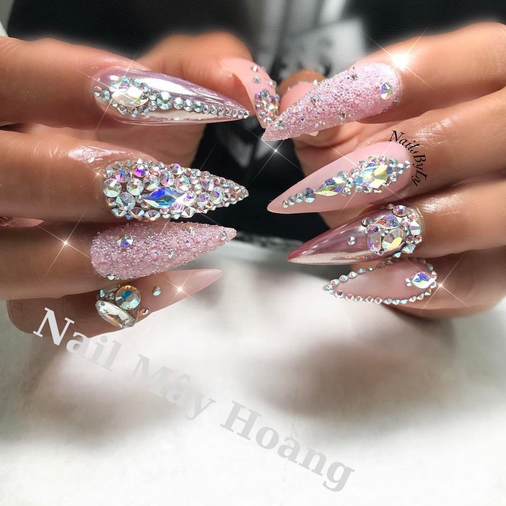 Đá rắc móng ống bảy màu