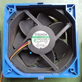 Quạt tản nhiệt Sunon vuông 12cm 12v 0.5A đến 3A dày 3.8cm