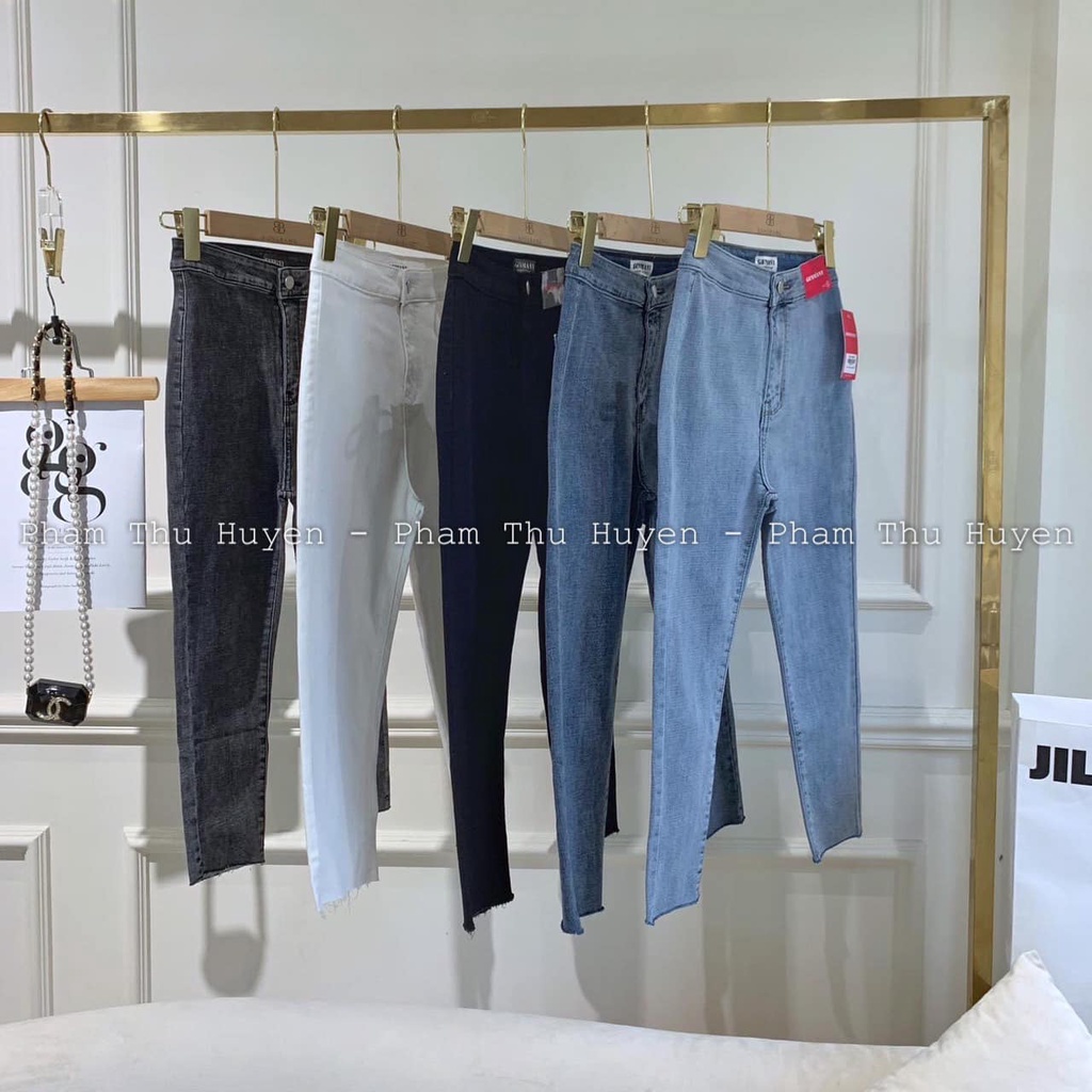 Một chiếc quần jean Gemany lửng cực chất Shop Huyền Bé Ảnh Thật Tự Chụp