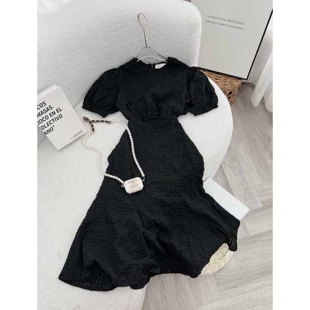SET ÁO CROPTOP PHỒNG Ô NHÍ ĐEN + CHÂN VÁY ĐEN ĐUÔI CÁ