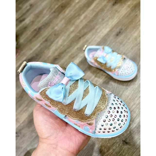 Giày Skechers đèn nháy 2022💝
