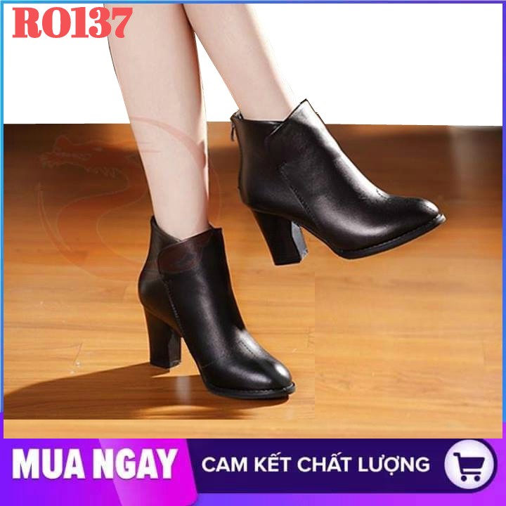 Giày boot nữ cổ thấp đế vuông 7cm màu đen hàng hiệu rosata ro137