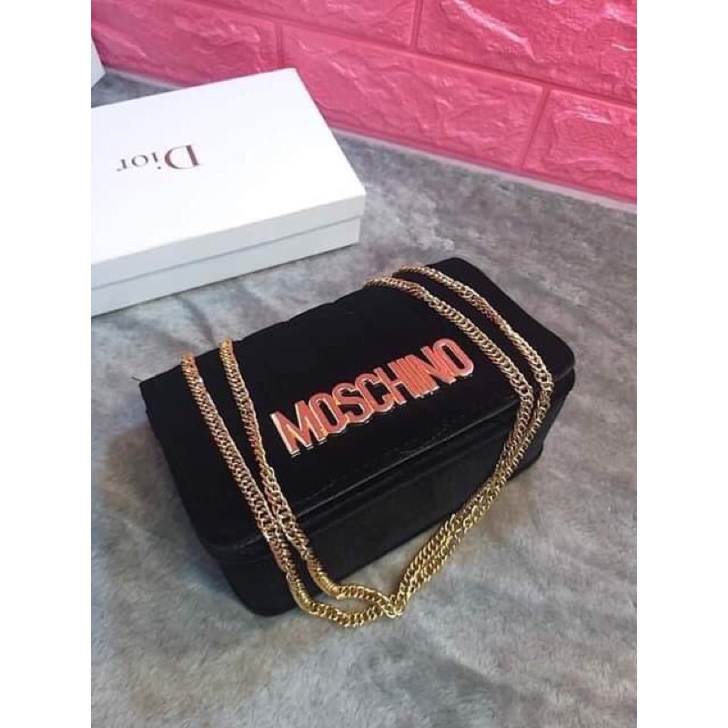 Túi Moschino