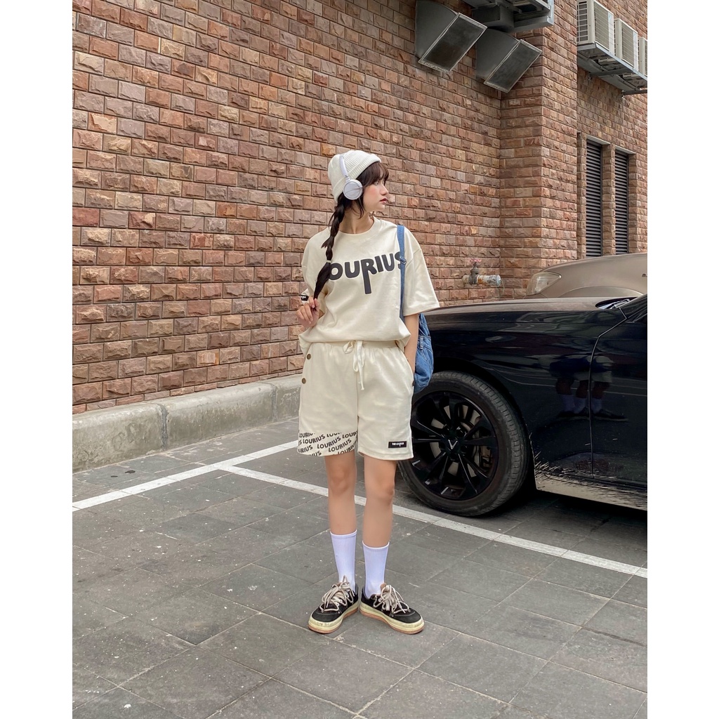 Bộ Sản Phẩm Áo Thun, Quần Ngắn Unisex Thun Gân 2 Màu Đen, Kem In Phan Quang