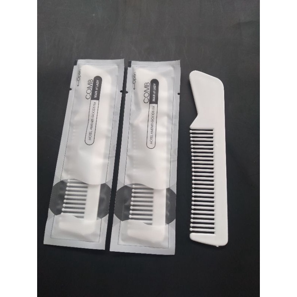 100 cây lược dùng cho nhà nghỉ khách sạn