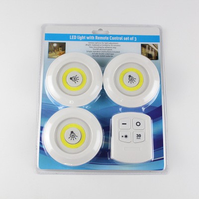 Đèn Led Dán Tường 3 Bóng Đa Năng 2 Chế Độ Ánh Sáng Kèm Điều Khiển Từ Xa