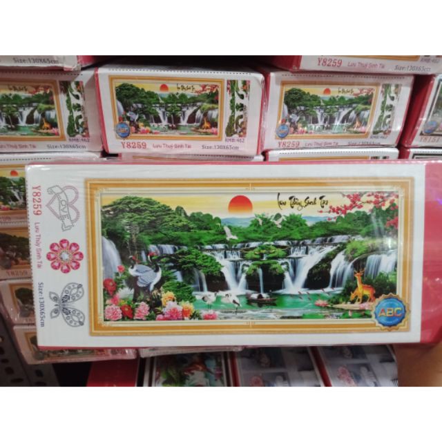 Tranh Đính Đá PHONG CẢNH LƯU THỦY SINH TÀI. Kích Thước: 1m2 x 55cm - 1m6 x 75cm - 2m x 90cm | BigBuy360 - bigbuy360.vn