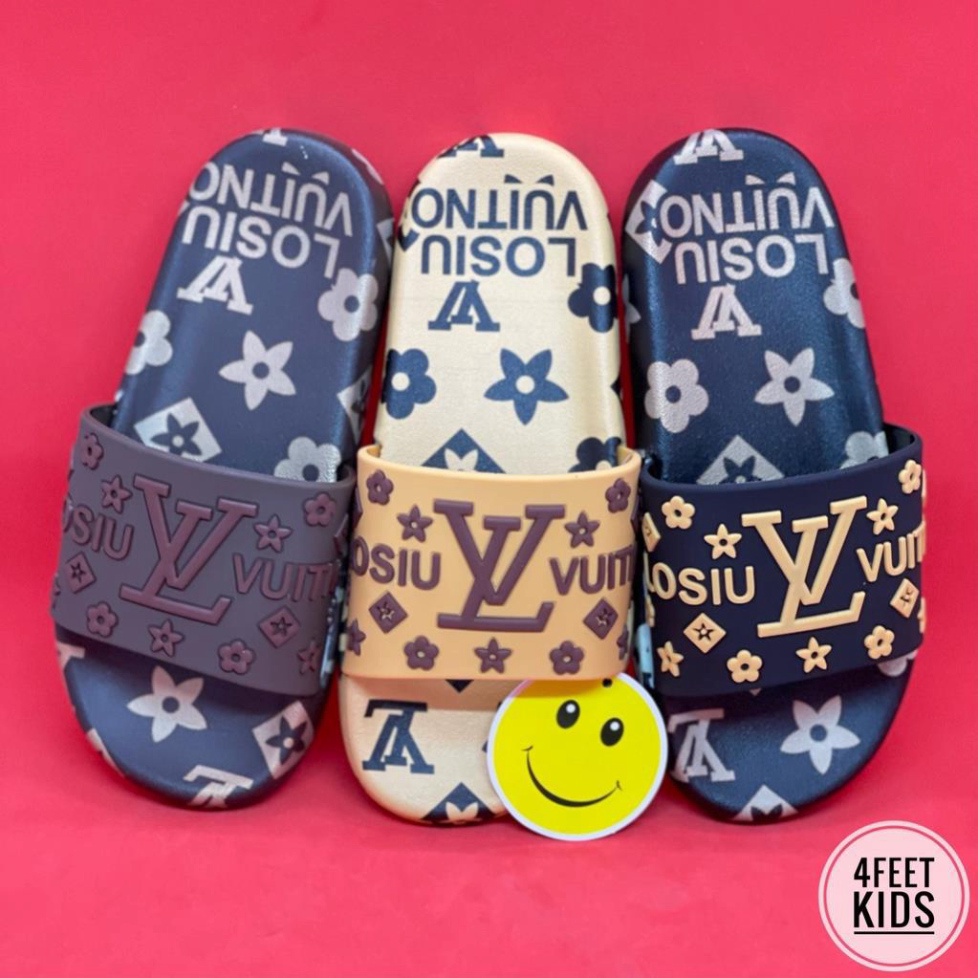 ⚡️% ẢNH THẬT⚡️ Dép lê trẻ con Lousin với hoa văn LV bạn dạng 3 màu 2022 vô cùng ăn chơi sành điệu cho bé trai từ 5-12