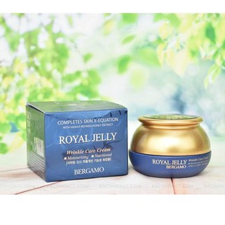 Kem dưỡng chống nhăn, ngăn ngừa mụn Bergamo Royal Jelly Wrinkle Care Cream 50g