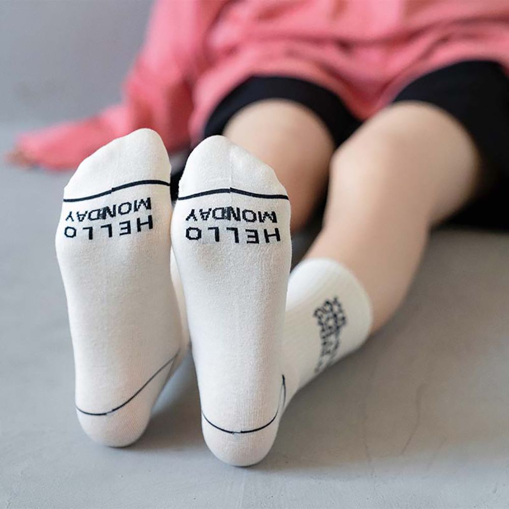 Đôi Vớ Thể Thao Thoáng Khí Thoải Mái In Chữ Thời Trang Harajuku Cho Nữ
