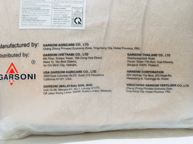 Phân bón NPK 16-16-16 Garsoni tan nhanh trong nước gói 1kg