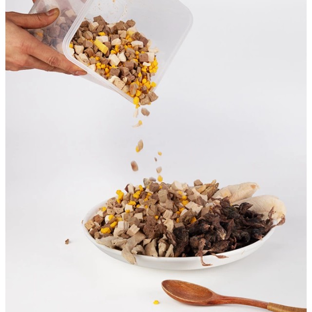 Thịt sấy khô/ Thức ăn sấy khô cho Chó Mèo