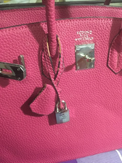 Thanh lý túi xách size 30