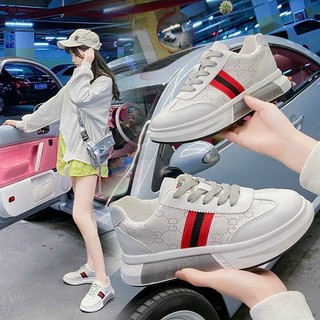 Giày sneaker nữ 3 vạch cá tính trẻ trung