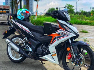 COMBO DÀN ÁO WINNER V1 TRẮNG ĐEN 2018