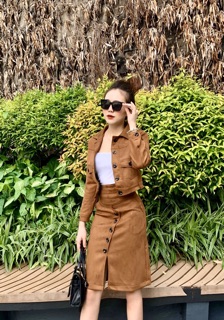 Set áo khoác + chân váy da lộn