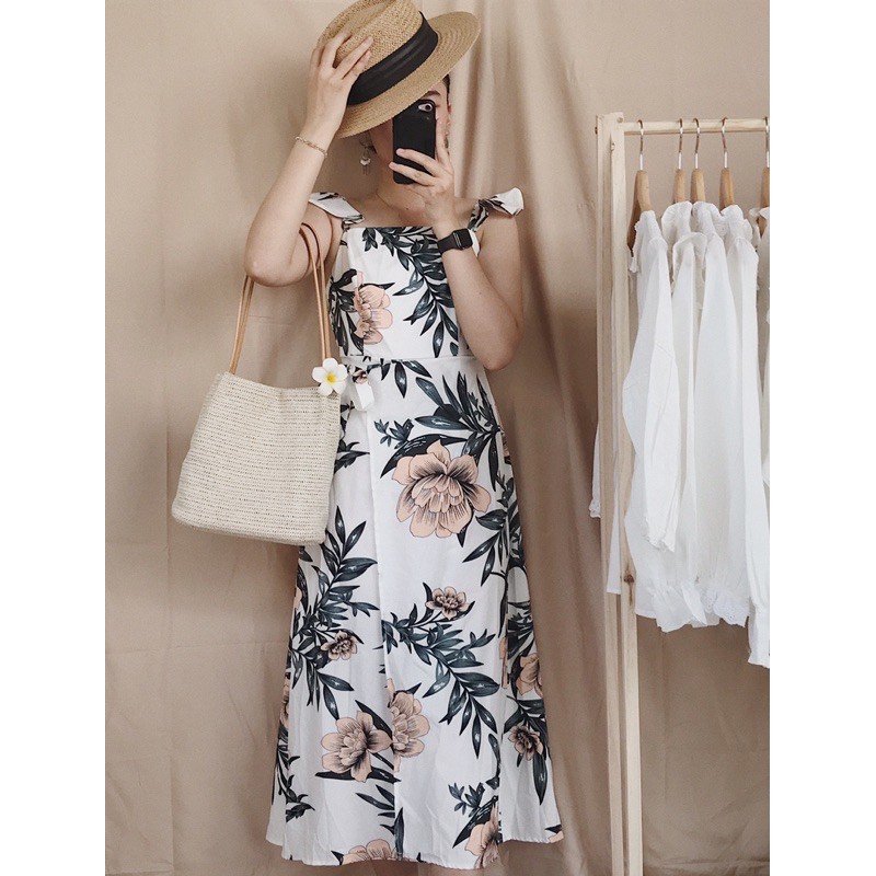 ( Hình thật tự chụp)ĐẦM MAXI HOA HỞ LƯNG ĐẮP CHÉO | BigBuy360 - bigbuy360.vn