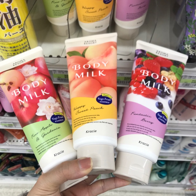 Sữa dưỡng thể Aroma Resort Body Milk 220g