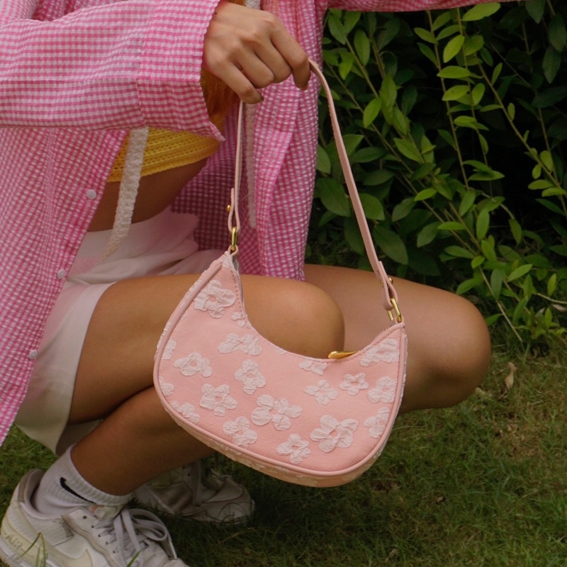 Túi đeo vai hoạ tiết hoa hibiscus