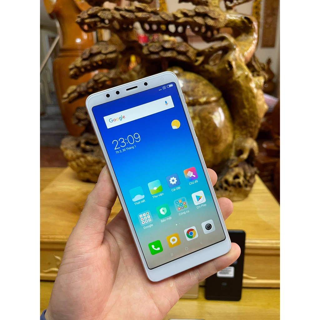 Điện thoại xiaomi Redmi5 32GB Ram 3GB /16GB Ram 2GB