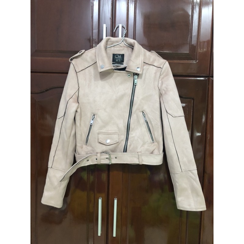 Áo khoác da lộn hồng