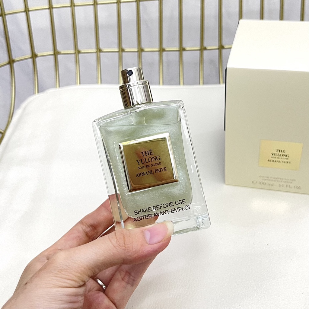 Nước hoa cao cấp Armani GIORGIO có kim tuyến chảy ma thuật