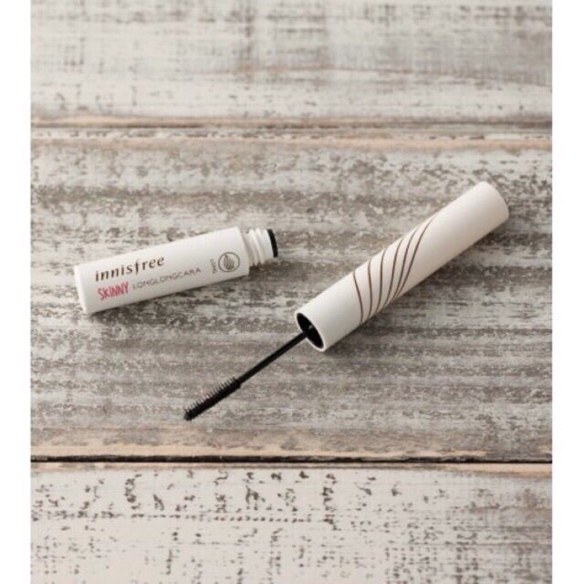 Mascara siêu mảnh và dài cong Innisfree Hàn Quốc mẩu 2019