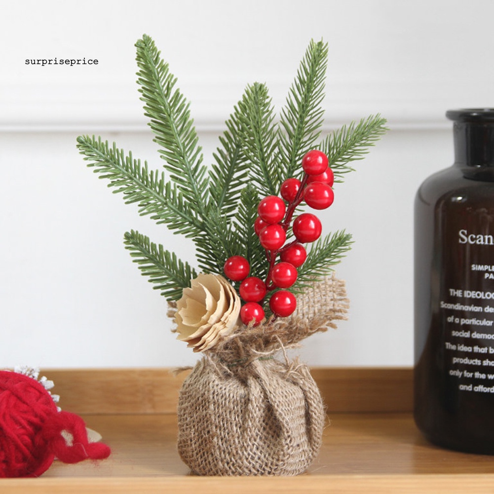 Nhánh cây berry phong cách giáng sinh nhân tạo độc đáo trang trí bàn làm việc xinh xắn