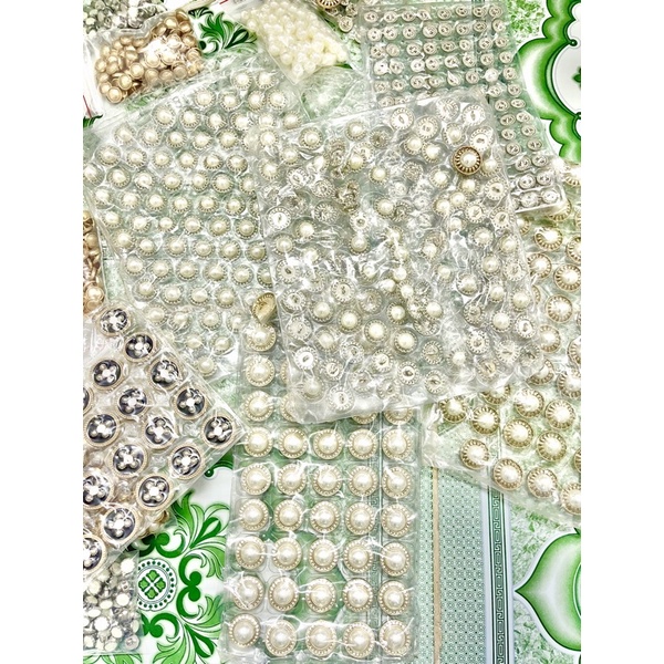 Cúc áo, váy, vest nữ, trang trí siêu đẹp