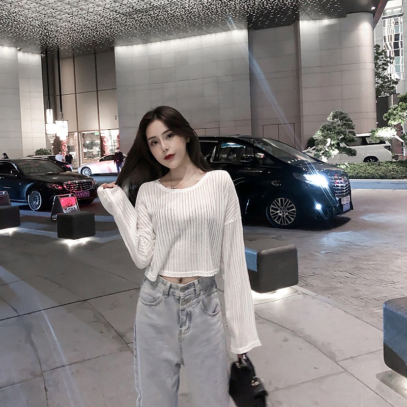 Áo croptop dệt kim dài tay cổ tròn dáng rộng phong cách Hàn Quốc