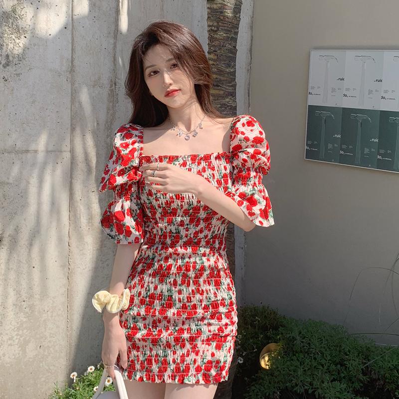 Đầm hoa tay phồng ngắn dáng ôm gợi cảm dành cho nữ